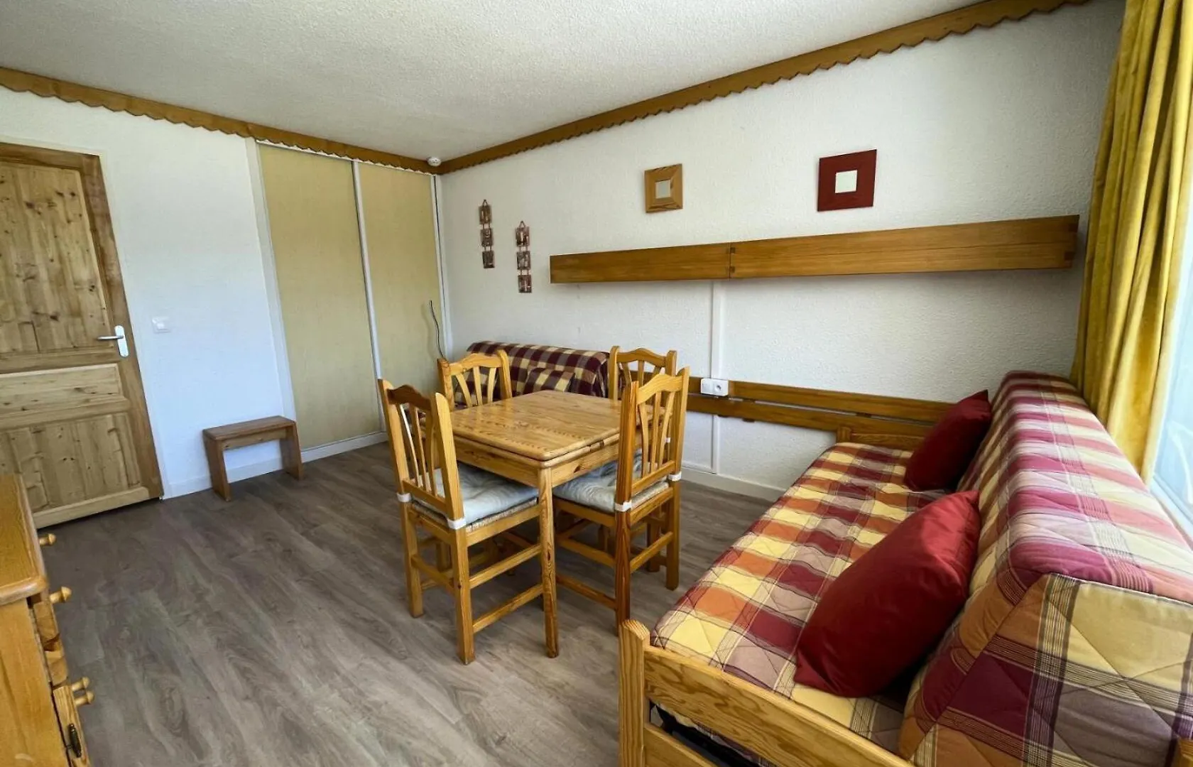 Residence Chaviere - Studio 4 Pers A La Croisette - Vue Sur Les Pistes - Acces 3 Vallees Mae-5464 location